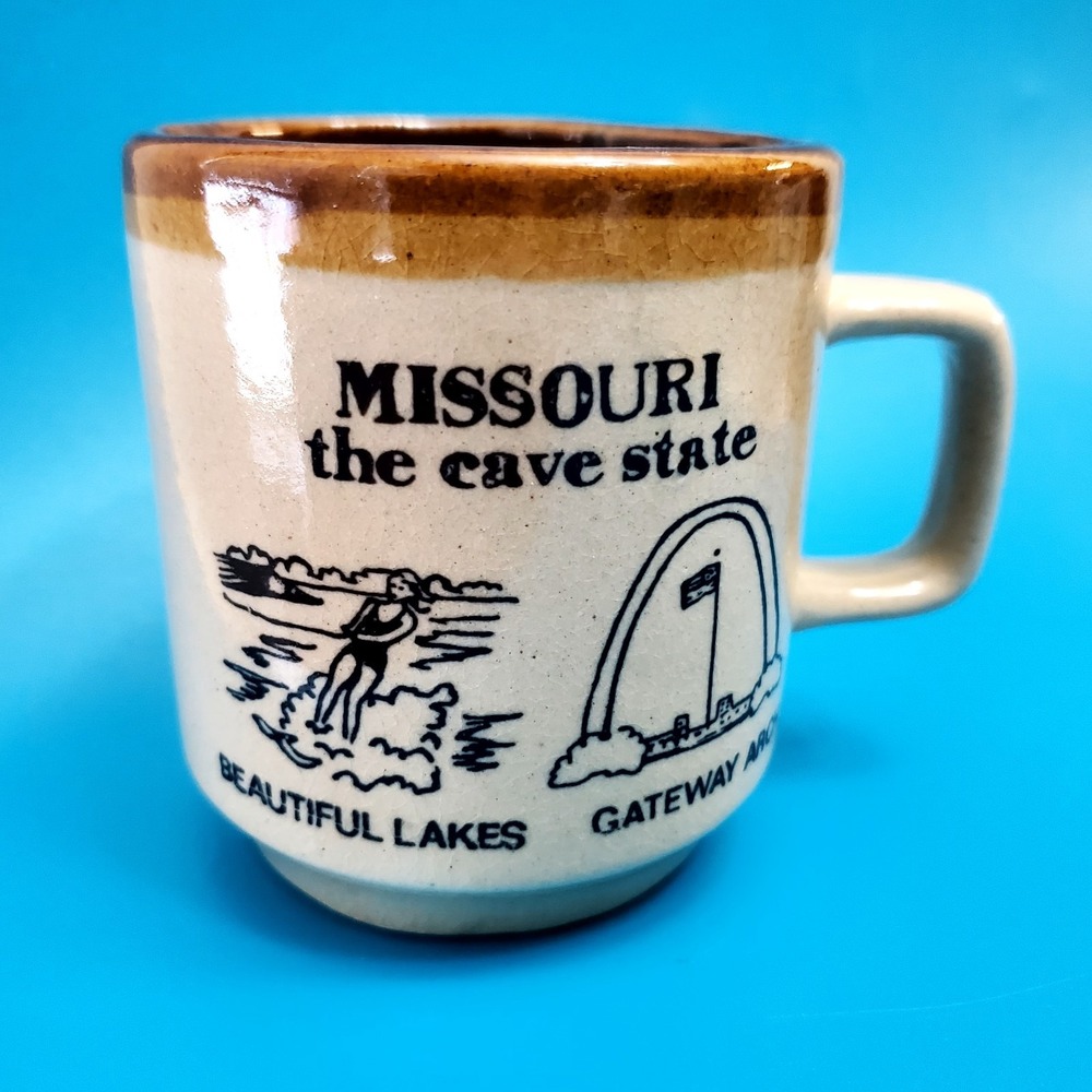 Vintage Ceramic Missouri "The Cave State" Mug ◇ Brown/Beige ◇ 1960's
